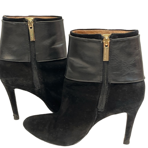 Louise et Cie Elegant Black Heeled Leather and Suede Boots with Gold Buckles - Picture 2 of 7